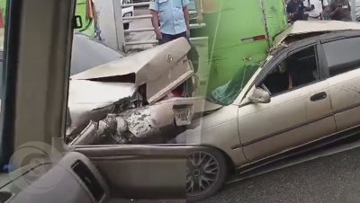 Dos carritos de concho y una guagua