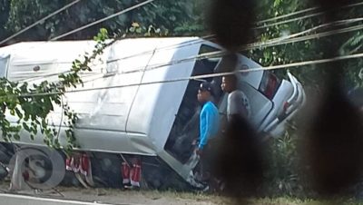 Un autobús en el Km 56